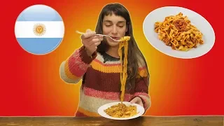 STRANIERI mangiano RAGÙ ITALIANO per la prima volta - thepillow