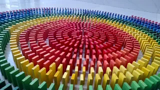 Domino Rainbow spiral