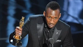 Moonlight's Mahershala Ali Wins Best Supporting Actor & Makes HISTORY At 2017 Oscars