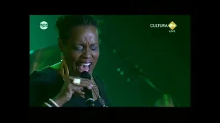 I Put a Spell on You - Dianne Reeves 2009