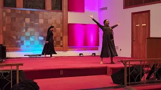 Praise Dance- Jehovah Jireh (live) by Jekalyn Carr