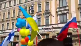Гимн Украины в Питере ! (01.05.15)