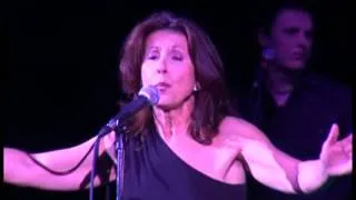 Elkie Brooks -- Fool If You Think It's Over ( Live At Shepherds Bush Empire 2004