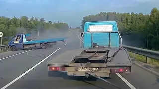 Compile idiot de la route en Russie #1