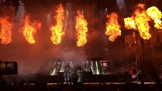 Rammstein - Du Hast (Arènes de Nîmes 11. 07. 2017)