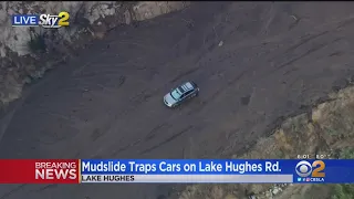 Mudslide traps cars in on Lake Hughes road