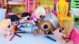 NAUGHTY KIDS GET OFF🤣🤣 Dolls LOL surprise in kindergarten! Funny cartoons DARINELKA