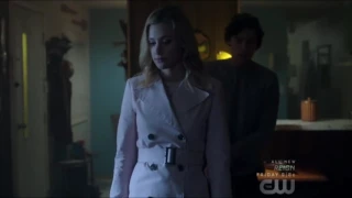 Jughead and Betty "I Love You" and Kiss Scene (Riverdale 1x13)