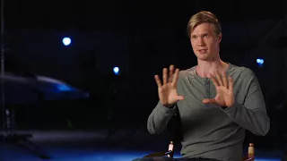 Star Wars: The Last Jedi || Joonas Suotamo - "Chewbacca" Soundbites || SocialNews.XYZ