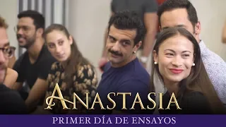 VIVE EL PRIMER DÍA DE ENSAYOS EN ANASTASIA