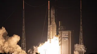 Letzter Start: Ariane-5 bringt zwei Satelliten ins All