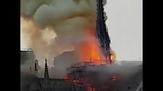 Кадры пожара в Соборе Парижской Богоматери notre dame de paris