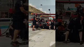 👀 Red Bull's failed pitstop | f1