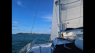 Sailing SV Shoot'n the Breeze. Tin Can Bay to Mooloolaba