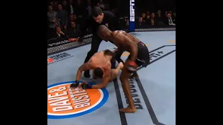 Kamaru Usman TKOs Colby Covington - Slow Mo