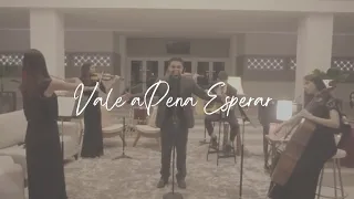 VALE A PENA ESPERAR - Grupo Versos (Clipe Oficial)