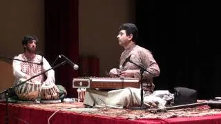 Madan Oak Performing Raga Rasik Priya Vilambit Teentaal on Santoor