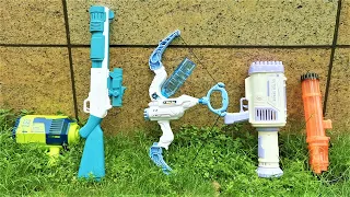 I Tested the 5 Most VIRAL Tiktok Bubble Guns - Bazooka, Gatling, Rocket Boom Bubble Gun Bow & Arrow!