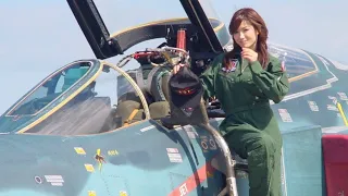 Asian Stunning Female Fighter Pilot ! Fighter Pilots Show Their Mettle