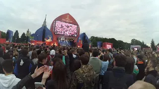 Feduk - спел вживую розовое вино на фестивале болельщиков FanFest