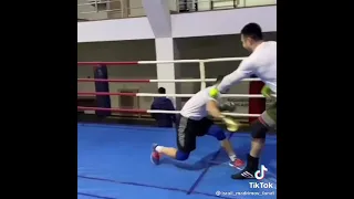 Madrivov vs Jalolov sparring