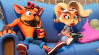 Crash & Coco Playing Uncharted Easter Egg Crash Bandicoot 4 Trailer