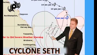 Cyclone Seth kicks up waves off the Queensland Coast