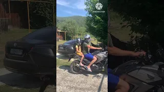 Езда с  пассажиром на мотоцикле
