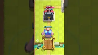 WORST CARD COMBOS IN CLASH ROYALE!