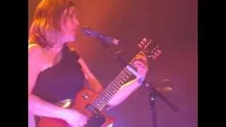 Sleater-Kinney - Let's Call It Love (Live @ Roundhouse, London, 23/03/15)