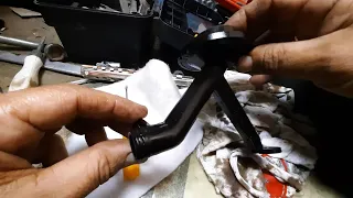LADA GRANTA FL Замена уплотнительного кольца на маслоприемнике снимаем масляный поддон двигателя