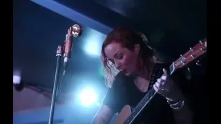 Anneke van Giersbergen - Ih Ah (Devin Townsend cover) - live in Manchester
