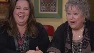 Sneak Peek: Kathy & Melissa Bond on 'Mike & Molly'