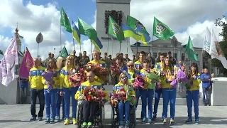 Харьков триумфально встретил паралимпийцев
