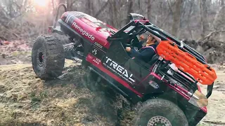 First run with the Axial SCX10iii CJ-7! Looks as good as it performs!