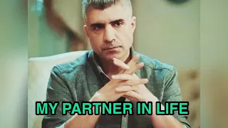 Özcan Deniz - Hayat Arkadaşım (English Subtitles)