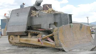 Amazing Dangerous Idiots Heavy Equipment Bulldozer Operator Skill - Fastest Climbing Bulldozer Fail