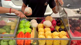 Fruit Ninja, Smart Fruit Cutting Skills - Asok BTS Station in Bangkok