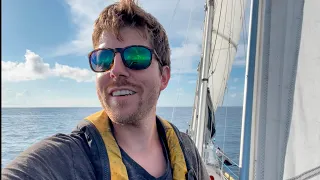 Sailing single handed to Bermuda. 600 miles, 6 days, 28ft boat