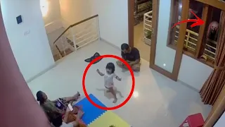 videos de TERROR REAL | Las piernas de este niño son jalados por un fantasma frente a sus padres.