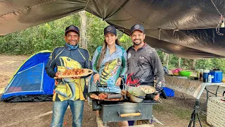 Montamos acampamento pescamos e fizemos baião de dois com bisteca frita no disco de arado