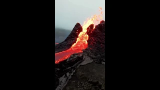 Melted his drone while taking this incredible video at ongoing Volcano Eruption in Iceland 🤯