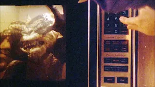 Gremlins - Do You Hear What I Hear (Microwave scene) 1080p HD