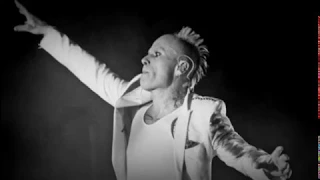 The Prodigy - Champions of London (Subtitulado Español) (R.I.P Keith Flint)