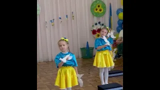 Танець з голубами "Я намалюю на папері"