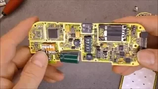 Old mobile phone teardown: Alcatel HD1