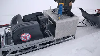Мотобуксировщик Ураган по глубокому снегу с грузом и без