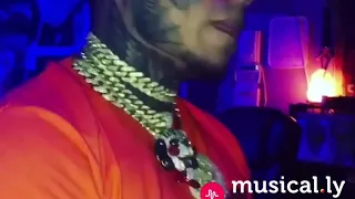 6ix9ine FIFI