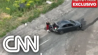 Na Ucrânia, drone guia sobreviventes de ataque para lugar seguro | CNN PRIMETIME