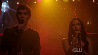 Riverdale 2x08 - Archie and Veronica sing Mad World, Betty does Strip Tease HD